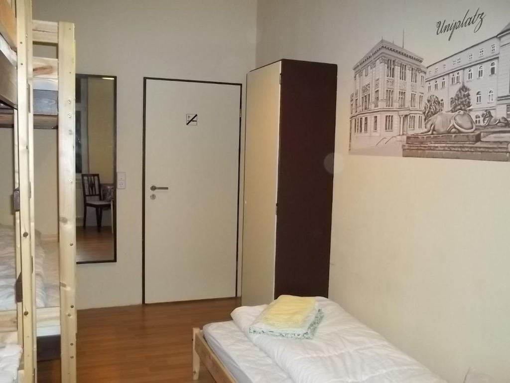 Hostel No 5 Halle  Bilik gambar